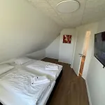 Go-sleep Bredehus アパートホテル Bredsten