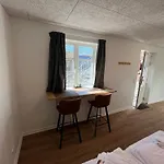 アパートホテル Go-sleep Bredehus 3*