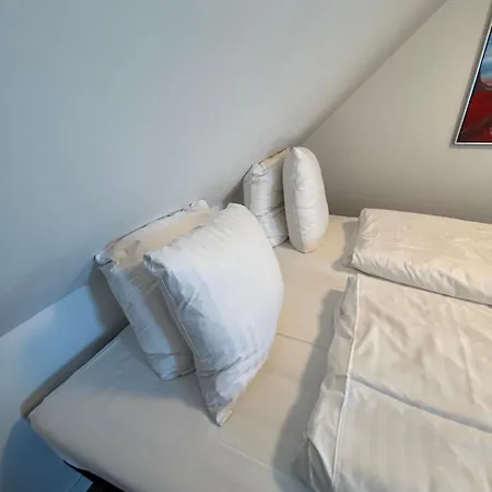 Go-sleep Bredehus 3*