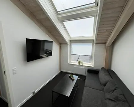 Apartmanhotel Go-sleep Bredehus 3*