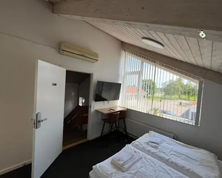 Go-sleep Bredehus 3* Bredsten